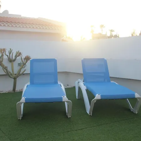 Heaven In Costa Adeje! Large Terrace, Pool, Hs-internet